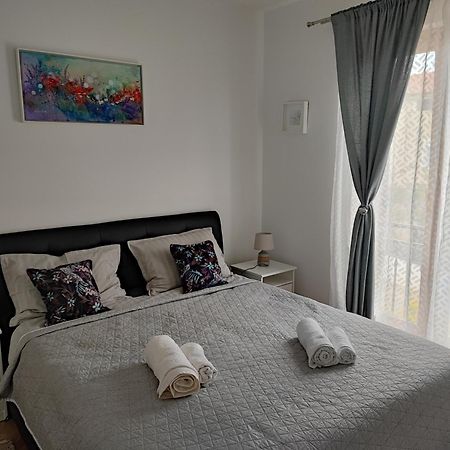 Апартаменты Santa Eufemia Rovinj 10Min Walk To City & Free Garage Parking Номер фото