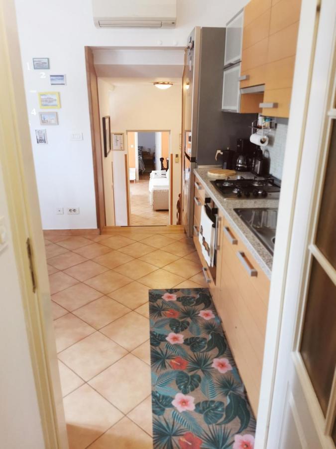 Апартаменты Santa Eufemia Rovinj 10Min Walk To City & Free Garage Parking Экстерьер фото