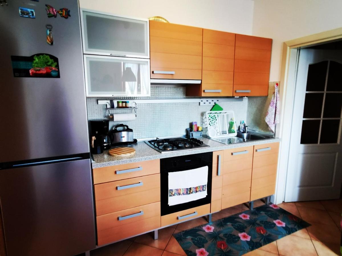 Апартаменты Santa Eufemia Rovinj 10Min Walk To City & Free Garage Parking Экстерьер фото